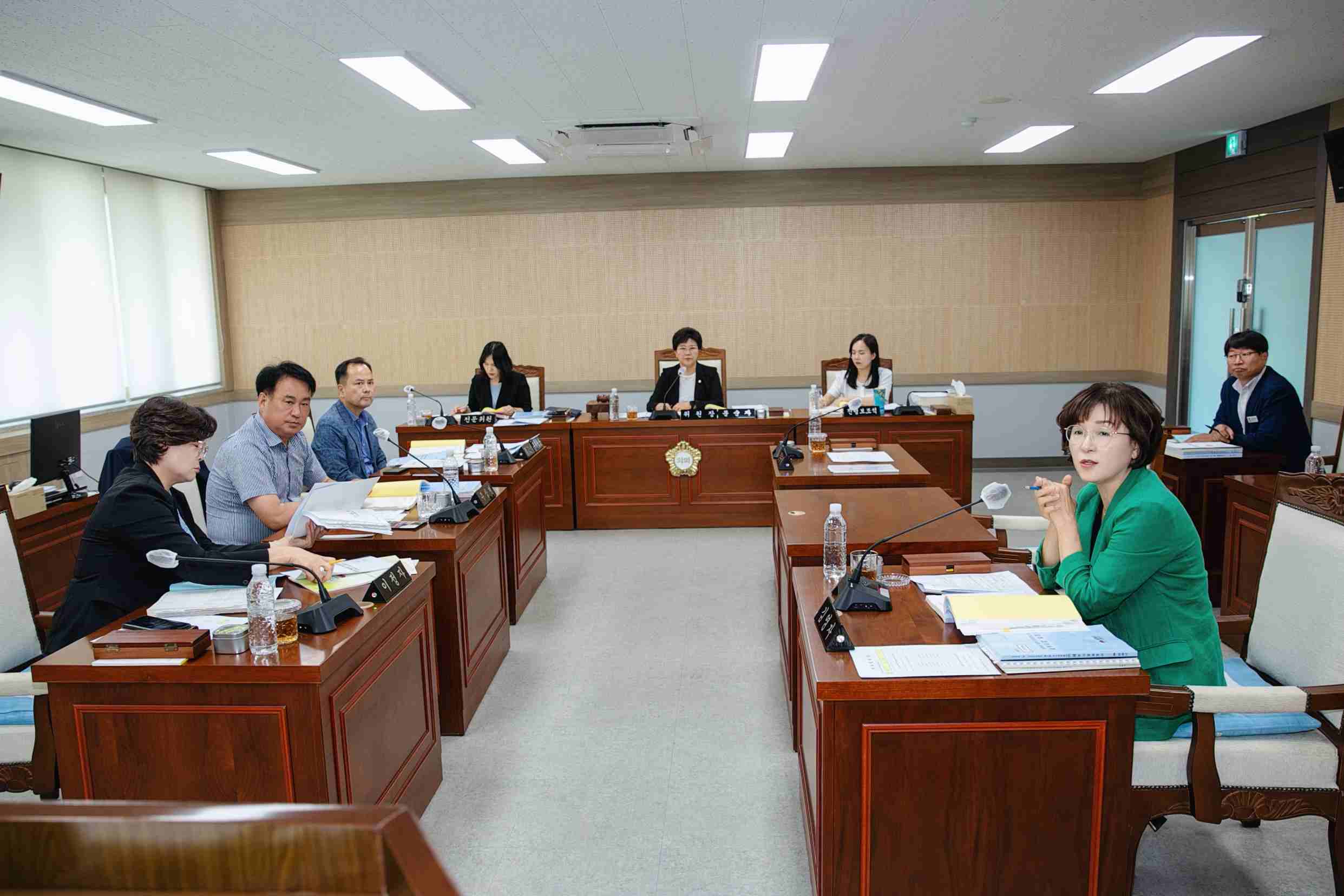 행정경제위원회
