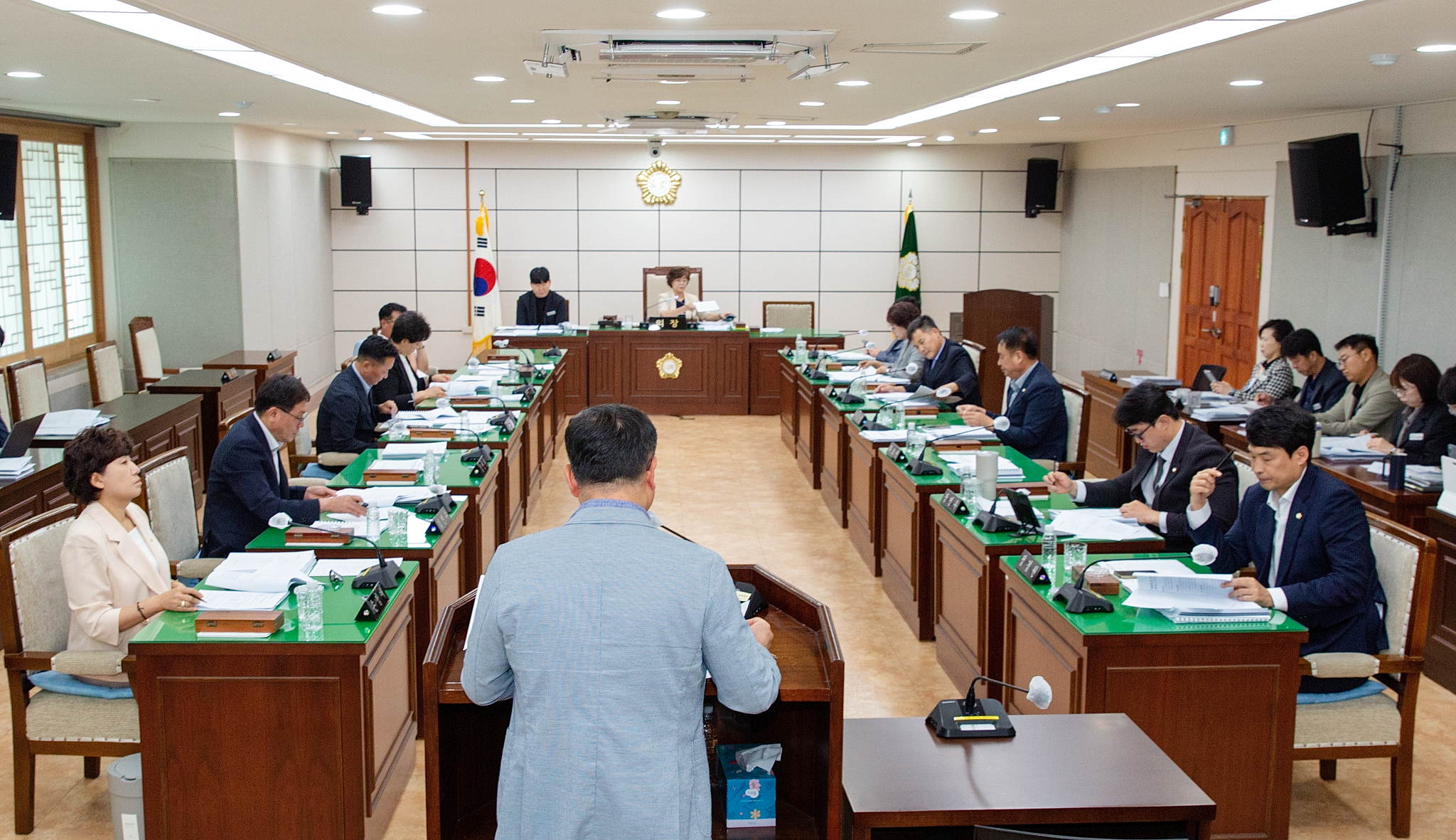 의원간담회